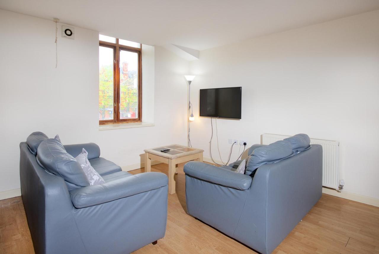 Liverpool City Centre Private Rooms Including Smart Tvs - With Shared Bathroom Exteriör bild