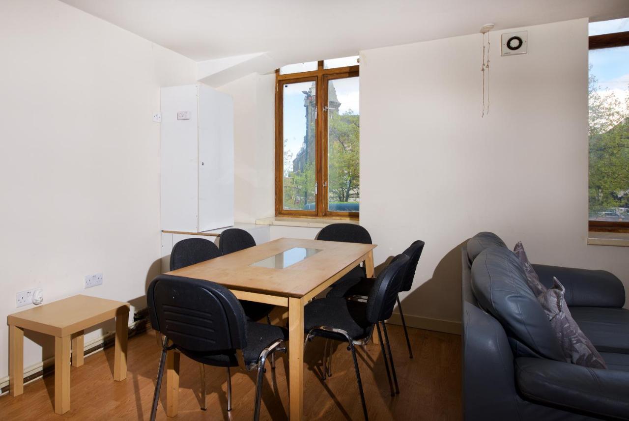 Liverpool City Centre Private Rooms Including Smart Tvs - With Shared Bathroom Exteriör bild